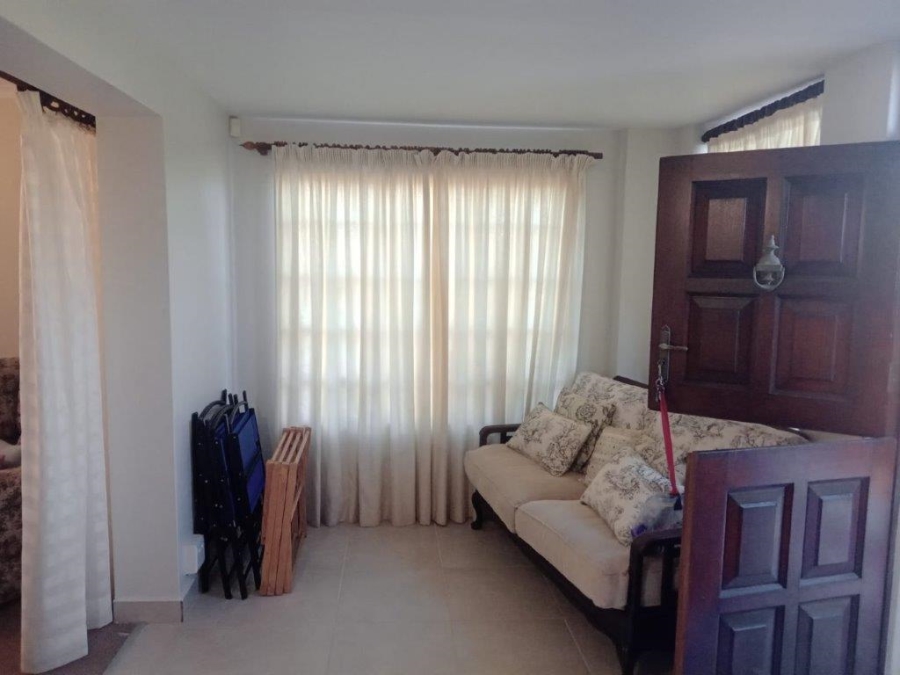 4 Bedroom Property for Sale in Paradise Beach Eastern Cape
